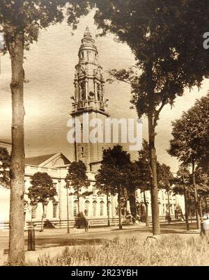 Wales 1939 - der Eingang zum Rathaus, Cardiff, wie es damals war. Stockfoto