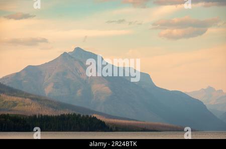 Lake McDonald in Glacier Nationalpark Stockfoto