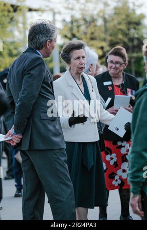 National Memorial Arboretum, Großbritannien. 16. Mai 2023 HRH die Prinzessin Royal feiert den 60. Jahrestag der Royal British Legions, an dem der letzte Soldat aus dem National Service entlassen wurde, und trifft Soldaten und Frauen, die in den verschiedenen Konflikten dienten. Credit Mark Lear/Alamy Live News Stockfoto
