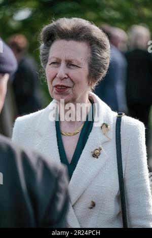 National Memorial Arboretum, Großbritannien. 16. Mai 2023 HRH die Prinzessin Royal feiert den 60. Jahrestag der Royal British Legions, an dem der letzte Soldat aus dem National Service entlassen wurde, und trifft Soldaten und Frauen, die in den verschiedenen Konflikten dienten. Credit Mark Lear/Alamy Live News Stockfoto