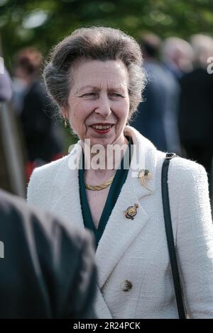 National Memorial Arboretum, Großbritannien. 16. Mai 2023 HRH die Prinzessin Royal feiert den 60. Jahrestag der Royal British Legions, an dem der letzte Soldat aus dem National Service entlassen wurde, und trifft Soldaten und Frauen, die in den verschiedenen Konflikten dienten. Credit Mark Lear/Alamy Live News Stockfoto