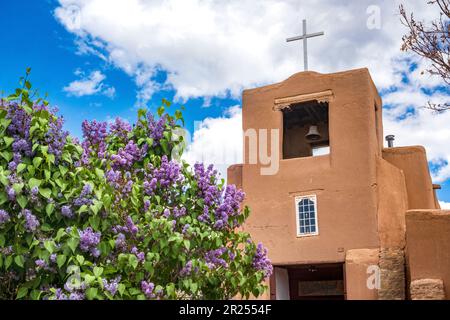 San Miguel Chapel, älteste Kirche der USA (1710), Santa Fe, New Mexico, USA Stockfoto