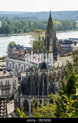 Kirche Caudebec in den Boucles de seine || Eglise de Caudebec dans les boucles de seine Stockfoto