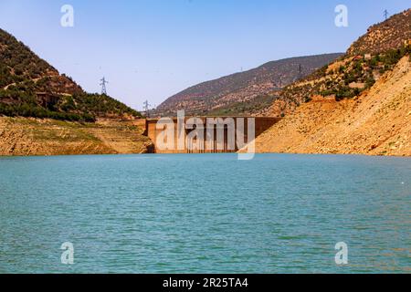 Wunderschöne Landschaft des Staudamms bin El Ouidane in der Region Benimellal in Marokko Stockfoto