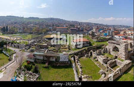 Ein Bild von den Ruinen der antiken Stadt Smyrna Agora in Izmir. Stockfoto