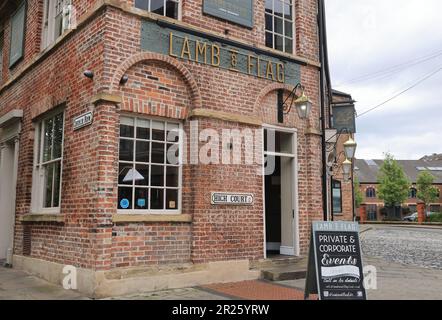 Der Lamb & Flag Pub im Calls-Bereich im Zentrum der Stadt Leeds, West Yorkshire, Großbritannien Stockfoto