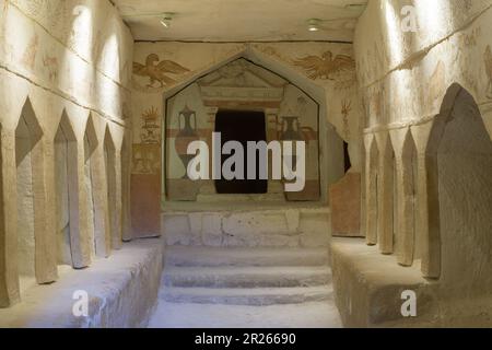 Alte Grabhöhle des Sidonischen nahe der Stadt Maresha in Beit Guvrin, Kiryat Gat, Israel Stockfoto