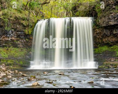 Ein schöner Wasserfall im Brecon Beacons National Park, Wales, Großbritannien. Stockfoto