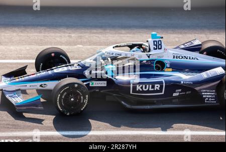 Indianapolis, Usa. 17. Mai 2023. IndyCar-Fahrer Marco Andretti trainiert für den 2023 Indy 500 auf dem Indianapolis Motor Speedway in Indianapolis, Indiana. Kredit: SOPA Images Limited/Alamy Live News Stockfoto