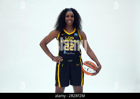 LA Sparks Forward Reshanda Gray (22) posiert während des Media Day, Donnerstag, 4. Mai 2023, in Torrance, Kalifornien (Kirby Lee Via AP) Stockfoto