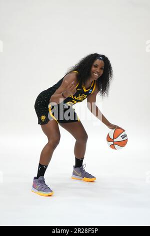 LA Sparks Forward Reshanda Gray (22) posiert während des Media Day, Donnerstag, 4. Mai 2023, in Torrance, Kalifornien (Kirby Lee Via AP) Stockfoto