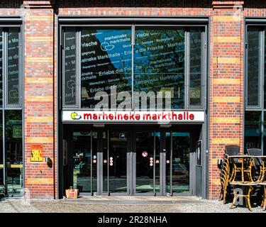 Markthalle XI, Marheineke-Halle, Markt aus dem 19. Jahrhundert, entworfen von Hermann Blankenstein & Architekt August Lindemann, Marheinekeplatz, Kreuzberg, Berlin Stockfoto