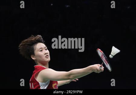 Suzhou, Chinas Provinz Jiangsu. 18. Mai 2023. Chen Yufei aus China tritt während des Frauenspiels gegen Line Christophersen aus Dänemark der Gruppe A zwischen China und Dänemark beim BWF Sudirman Cup in Suzhou, Provinz Jiangsu in Ostchina, am 18. Mai 2023 an. Kredit: Jia Haocheng/Xinhua/Alamy Live News Stockfoto