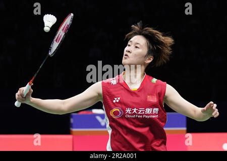 Suzhou, Chinas Provinz Jiangsu. 18. Mai 2023. Chen Yufei aus China tritt während des Frauenspiels gegen Line Christophersen aus Dänemark der Gruppe A zwischen China und Dänemark beim BWF Sudirman Cup in Suzhou, Provinz Jiangsu in Ostchina, am 18. Mai 2023 an. Kredit: Du Yu/Xinhua/Alamy Live News Stockfoto
