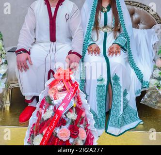 Marokkanische Hochzeit. Henna-Nacht bei der marokkanischen Hochzeit Stockfoto