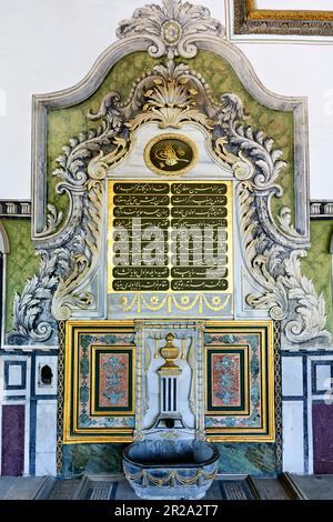 Istanbul Türkei. Topkapi-Palast. Dekorierte Wände im Harem Stockfoto