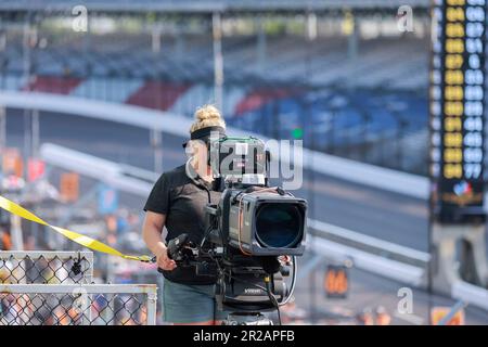 INDIANAPOLIS, INDIANA - 17. MAI: IndyCar-Fahrer trainieren für den 2023 Indy 500 auf dem Indianapolis Motor Speedway am 17. Mai 2023 in Indianapolis, Indiana. Stockfoto