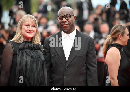 Cannes, Frankreich. 18. Mai 2023. Steve McQueen nimmt am 18. Mai 2023 an der Premiere des Films „Indiana Jones and the Dial of Destiny“ beim Cannes Film Festival 76. in Cannes, Frankreich, Teil. Foto: Julien Reynaud/APS-Medias/ABACAPRESS.COM Kredit: Abaca Press/Alamy Live News Stockfoto