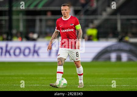 Alkmaar, Niederlande. 18. Mai 2023. ALKMAAR, NIEDERLANDE - MAI 18: Jordy Clasie von AZ Alkmaar während des Halbfinalspiels der UEFA Europa Conference League Second Leg zwischen AZ und West Ham United im AFAS-Stadion am 18. Mai 2023 in Alkmaar, Niederlande (Foto von Patrick Goosen/Orange Pictures). Kredit: Orange Pics BV/Alamy Live News Stockfoto
