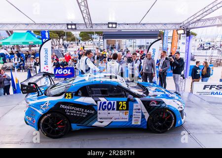 Juan Les Pains, Frankreich. 18. Mai 2023. 25 HAUT LABOURDETTE Romain, TARDITO Fabien, Alpine A110 RGT, Ambiance during the Rallye Antibes Côte d'Azur 2023, 3. Runde des Championnat de France des Rallyes 2023, vom 19. Bis 20. Mai in Juan-Les-Pains, Frankreich - Photo Bastien Roux/DPPI Credit: DPPI Media/Alamy Live News Stockfoto