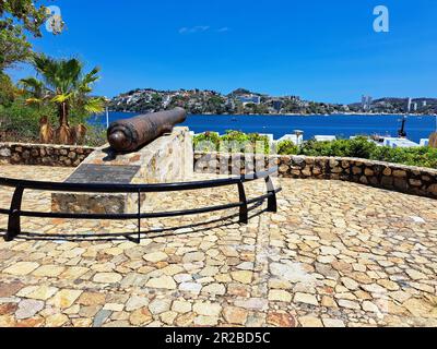 Acapulco, Guerrero, Mexiko - April 28 2023: Fort San Diego ist eine Seezunge, die vor Piraten und der Unabhängigkeit geschützt ist Stockfoto