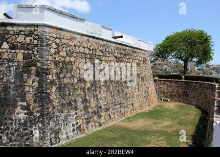 Acapulco, Guerrero, Mexiko - April 28 2023: Fort San Diego ist eine Seezunge, die vor Piraten und der Unabhängigkeit geschützt ist Stockfoto