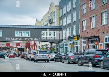 Cannery Row Street in Monterey, Kalifornien. Cannery Row war der Schauplatz von John Steinbecks Romanen, heute eine Touristenattraktion. Stockfoto