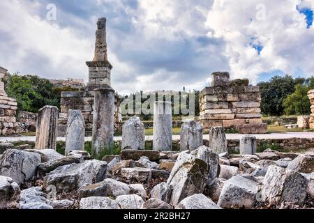 Odeon der Agrippa-Statuen in der antiken Agora von Athen, Griechenland. Es ist das bekannteste Beispiel einer alten griechischen Agora. Stockfoto