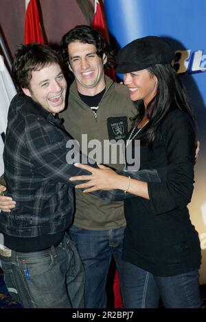Von links: Hamish Blake, Andy Lee und Megan Gale bei der australischen Premiere von Blades of Glory. Greater Union Cinema, Macquarie, Sydney, AustraIia. 06.06.07. Stockfoto