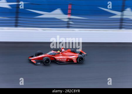 Indianapolis, USA. 18. Mai 2023. INDIANAPOLIS, INDIANA - MAI 18: IndyCar-Fahrer Benjamin Pedersen (55) trainiert am 18. Mai 2023 in Indianapolis, Indiana, für den 2023 Indy 500 auf dem Indianapolis Motor Speedway. Kredit: Jeremy Hogan/Alamy Live News Stockfoto