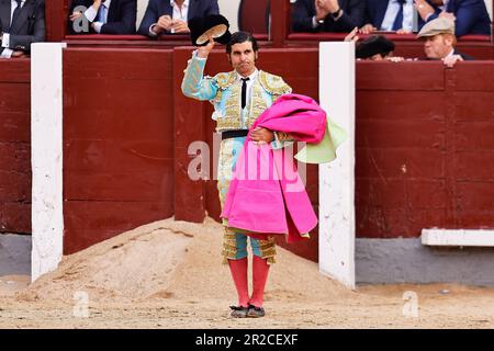 Madrid, Spanien. 18. Mai 2023. Der spanische Stierkämpfer Jose Antonio Morante de la Puebla wurde während des achten Stierkampfs der San Isidro Messe in der Stierkampfarena Las Ventas in Madrid gesehen. Die jährliche Messe San Isidro feiert Madrids schutzpatron. Es ist auch der Beginn der Stierkampfsaison in Madrid. (Foto: Ruben Albarran/SOPA Images/Sipa USA) Guthaben: SIPA USA/Alamy Live News Stockfoto