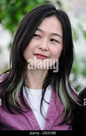 Cannes, Frankreich. 19. Mai 2023. Bingyuan Xu fotografierte während der Fotokonferenz für die Jugend (Frühling) im Rahmen des Internationalen Filmfestivals 76. in Cannes im Palais des Festivals in Cannes, Frankreich Bild von Julie Edwards/Alamy Live News Stockfoto