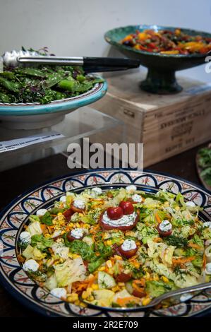 Bailey und Sage, ein unabhängiges Delikatessengeschäft in Parsons Green, einer Gegend in London. Stockfoto