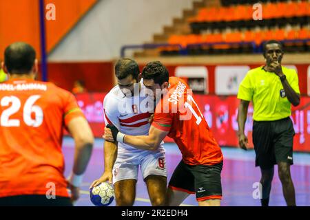 Das 2023. Spiel der afrikanischen Handball-Konföderation für Männer zwischen Zamalek und dem Sporting Club in Kairo, Ägypten. Kredit: Mehrheit World CIC/Alamy Live News Stockfoto