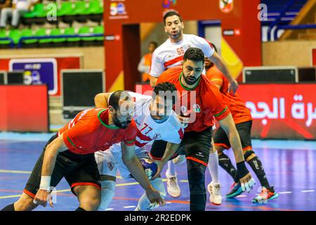 Das 2023. Spiel der afrikanischen Handball-Konföderation für Männer zwischen Zamalek und dem Sporting Club in Kairo, Ägypten. Stockfoto