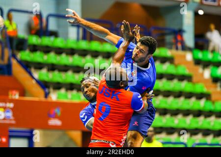 Das 2023. Spiel des afrikanischen Handballverbands der Männer zwischen Al Ahly und JSK, Kinshasa in Kairo, Ägypten. Stockfoto