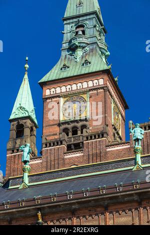 Detail des Turms und der Fassade des Kopenhagener Rathauses (Kobenhavns Radhus), 1905 erbaut, Kopenhagen, Neuseeland, Dänemark Stockfoto