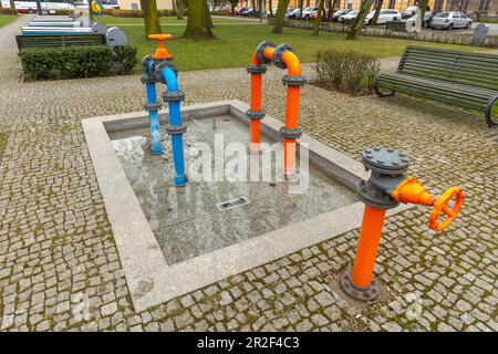 Gebäude und Infrastruktur des alten Bahnhofs in Aleksandrów Kujawski, Polen. Stockfoto