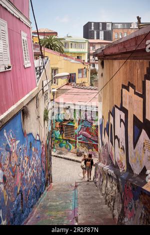 Street Art in den Straßen von Valparaiso, Chile, Südamerika Stockfoto