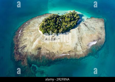 Blick auf die Insel Lissenung, Neuirland, Papua-Neuguinea Stockfoto