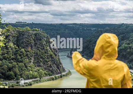 Loreley am Rhein in Deutschland mit Hinweisgeber Stockfoto