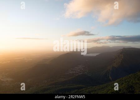 Blick vom Boroka Lookout in den Grampians in Victoria, Australien. Stockfoto