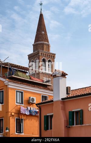 Blick auf die Kirche Pellestrina San Pietro in Volta, Lagune von Venedig, Pellestrina, Venetien, Italien, Europa Stockfoto