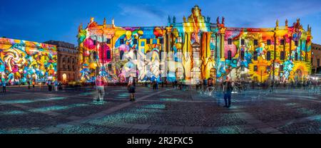 Lichterfest Berlin 2020, Bebelplatz, Fakultät für Recht, Humboldt-Universität, Berlin, Deutschland Stockfoto