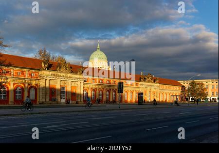 Breite Straße, Filmmuseum, Stadtpalast, Nikolaikirche, Potsdam, Land Brandenburg, Deutschland Stockfoto