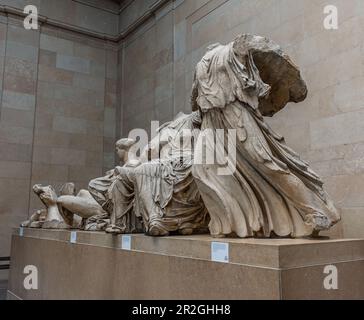 Griechische Pedimentskulpturen des Parthenon (440 v. Chr.) im British Museum in London Stockfoto