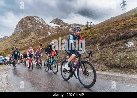 Bh, Turin, Italien. 19. Mai 2023. Giro d'Italia 2023 – Stufe 13 (Kreditbild: © Matteo Secci/ZUMA Press Wire) – NUR REDAKTIONELLE VERWENDUNG! Nicht für den kommerziellen GEBRAUCH! Kredit: ZUMA Press, Inc./Alamy Live News Stockfoto