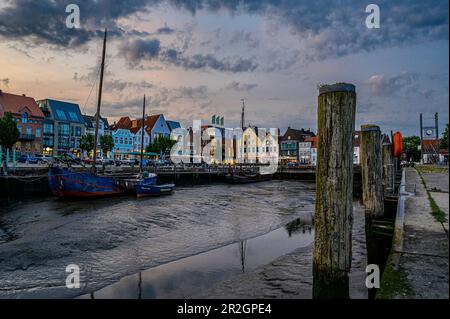 Husum-Binnenhafen, Husum, Nordfriesland, Nordseeküste, Schleswig Holstein, Deutschland, Europa Stockfoto