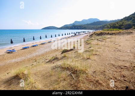 Sandy Psili Ammos Beach in der Nähe von Kampos im Westen der Insel Samos in Griechenland Stockfoto