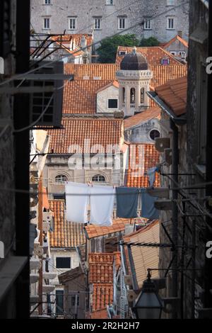 Blick auf die Straßen der Altstadt von Dubrovnik, Süddalmatien, kroatische Adriaküste, Kroatien Stockfoto